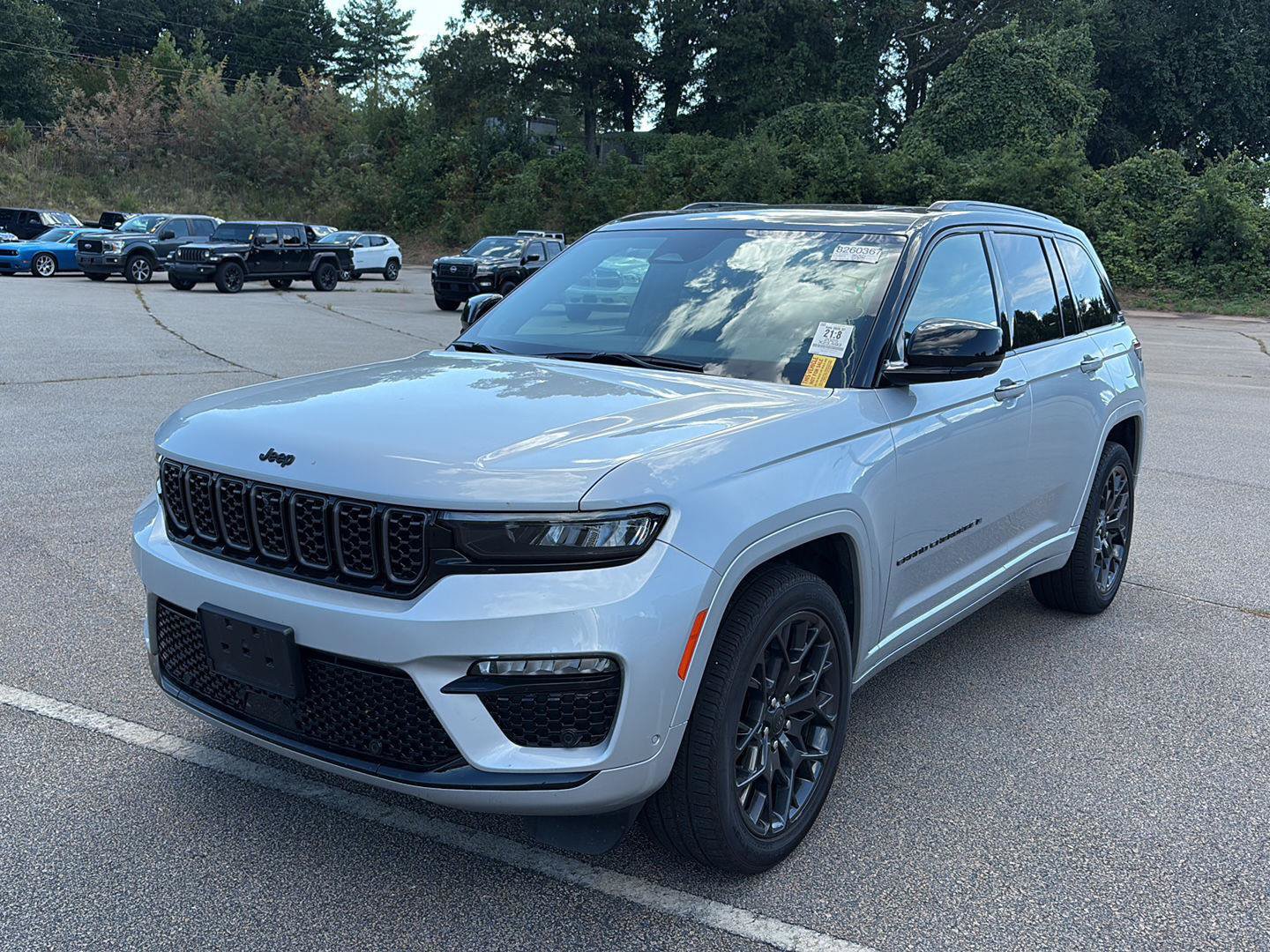 Used 2025 Jeep Grand Cherokee Summit w/ Obsidian Package