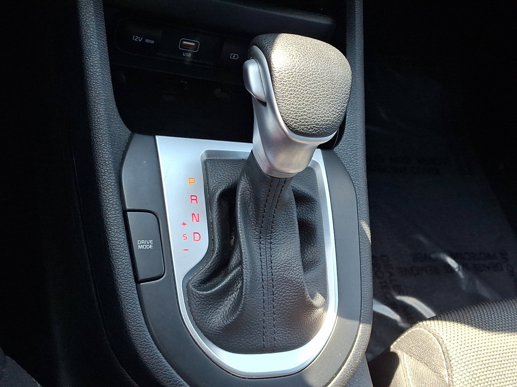 Used 2024 Kia Forte LXS image 27