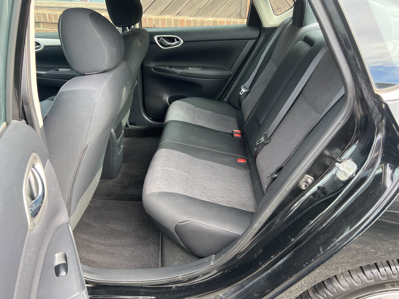 Used 2014 Nissan Sentra SV image 17