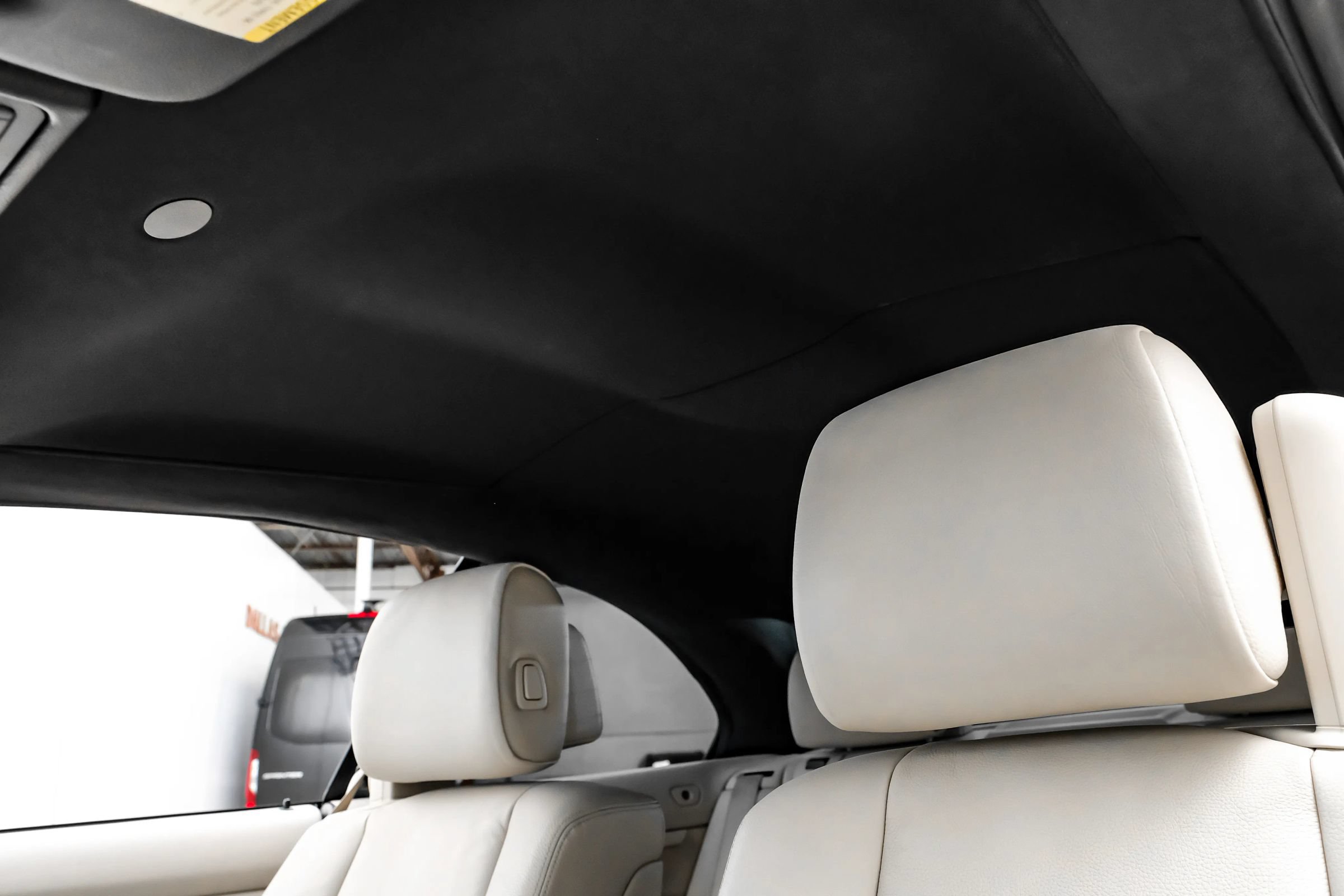 Used 2012 BMW 328i Convertible w/ M Sport Pkg RWD image 19