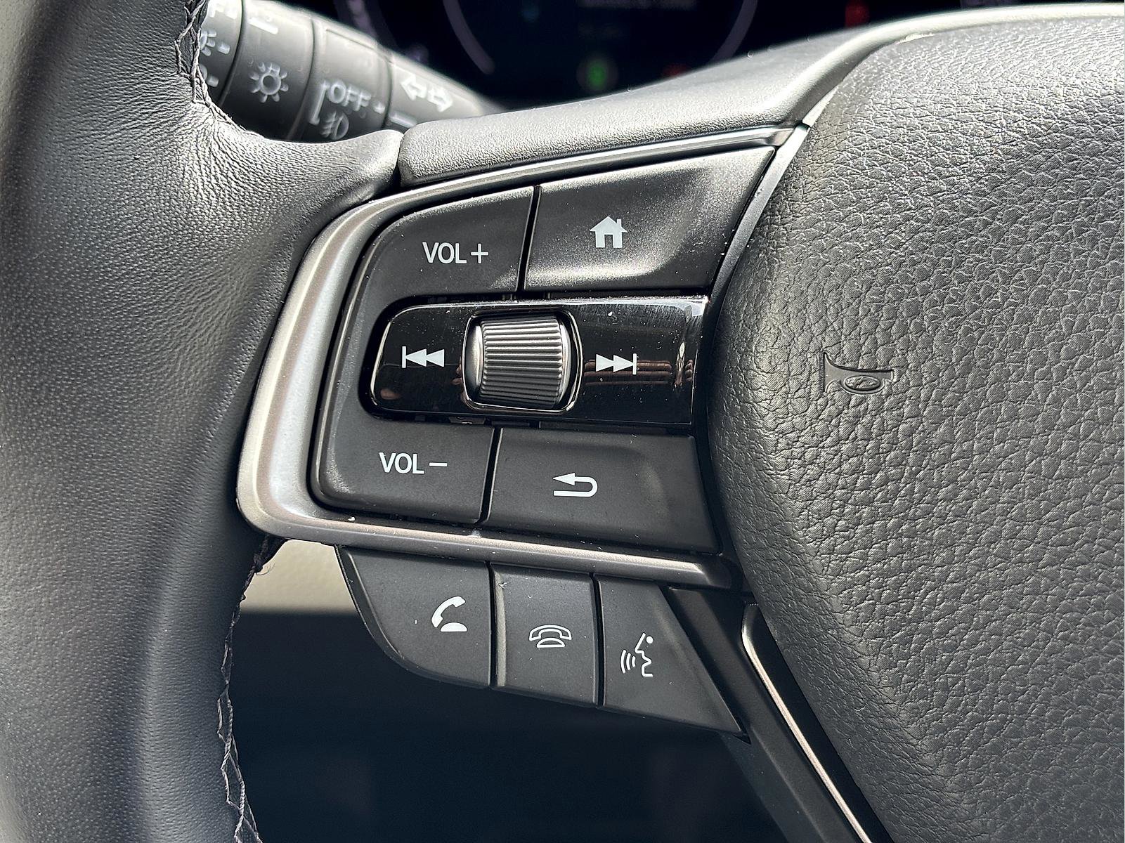 Certified 2019 Honda Accord EX-L image 30