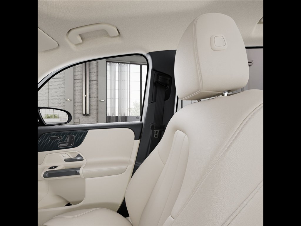 Certified 2026 Mercedes-Benz GLB 250 4MATIC image 45