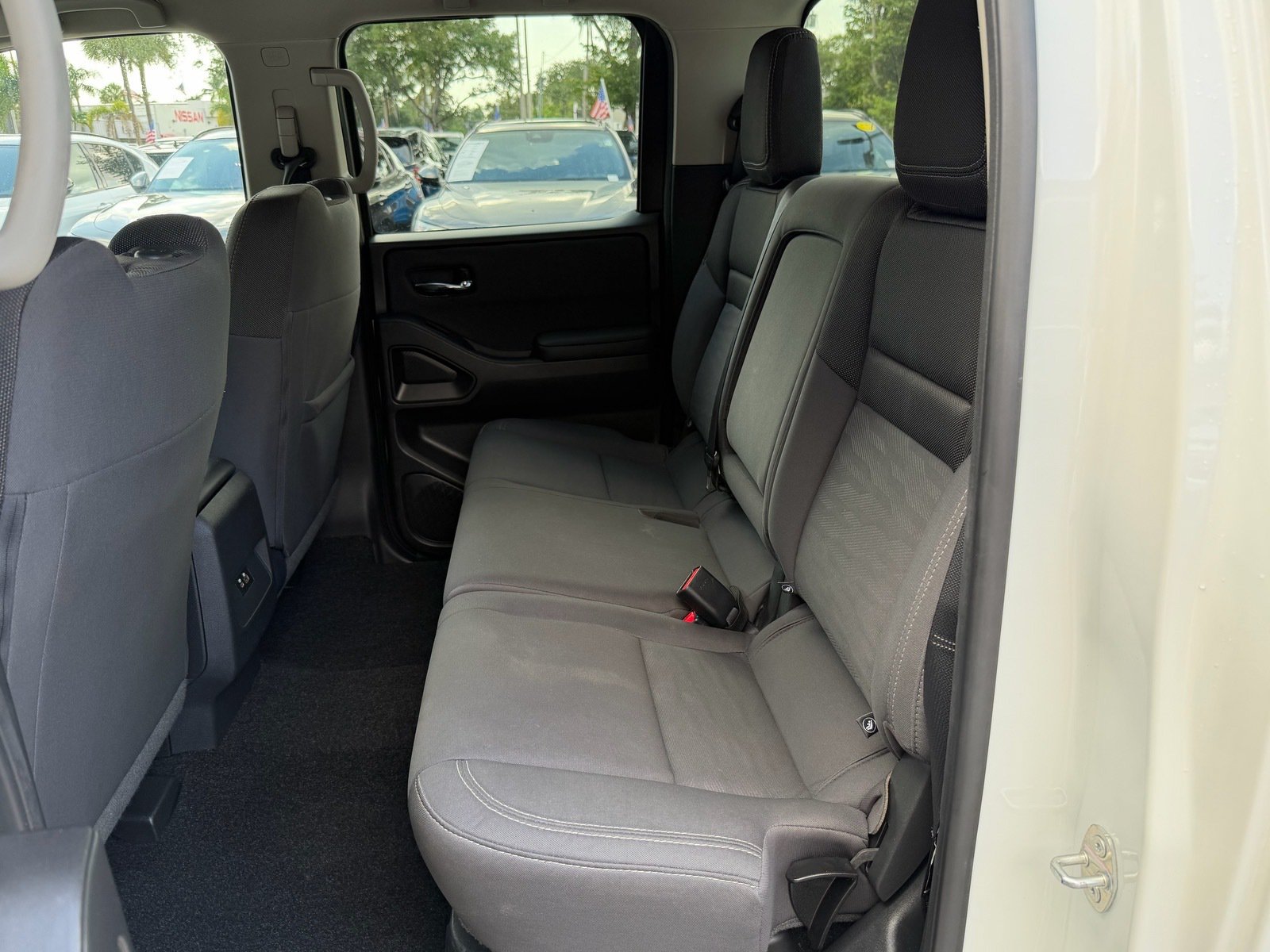 Certified 2024 Nissan Frontier SV RWD image 14