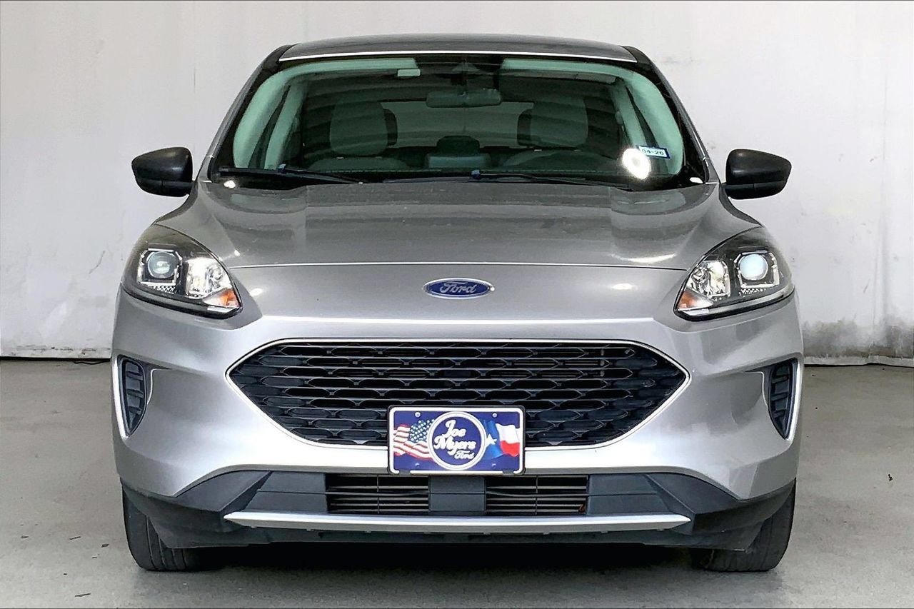 Used 2022 Ford Escape SE AWD/4WD image 3