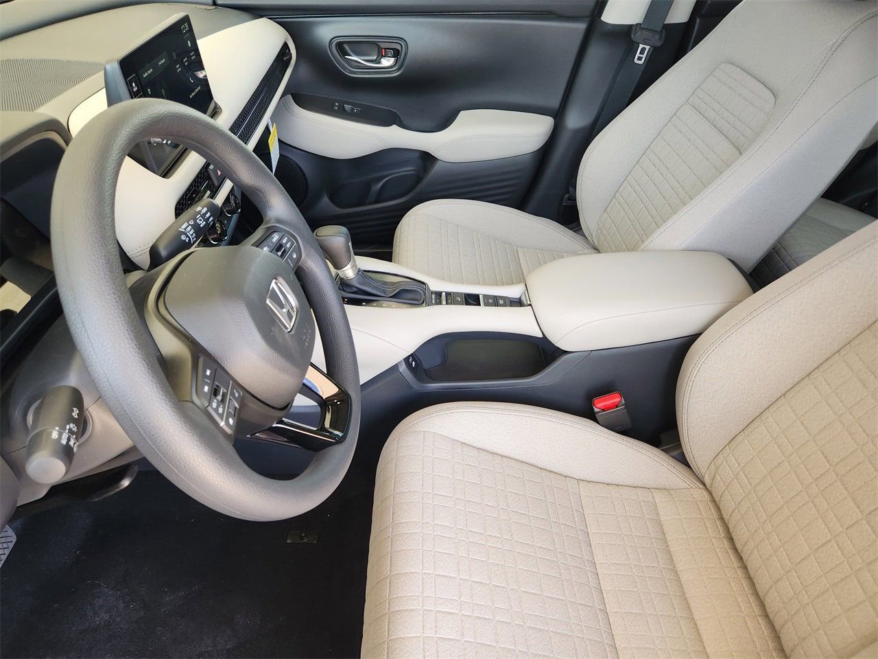 New 2026 Honda HR-V LX image 10