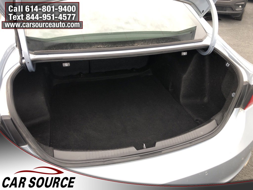 Used 2017 Chevrolet Malibu LT w/ Driver Confidence Package image 7