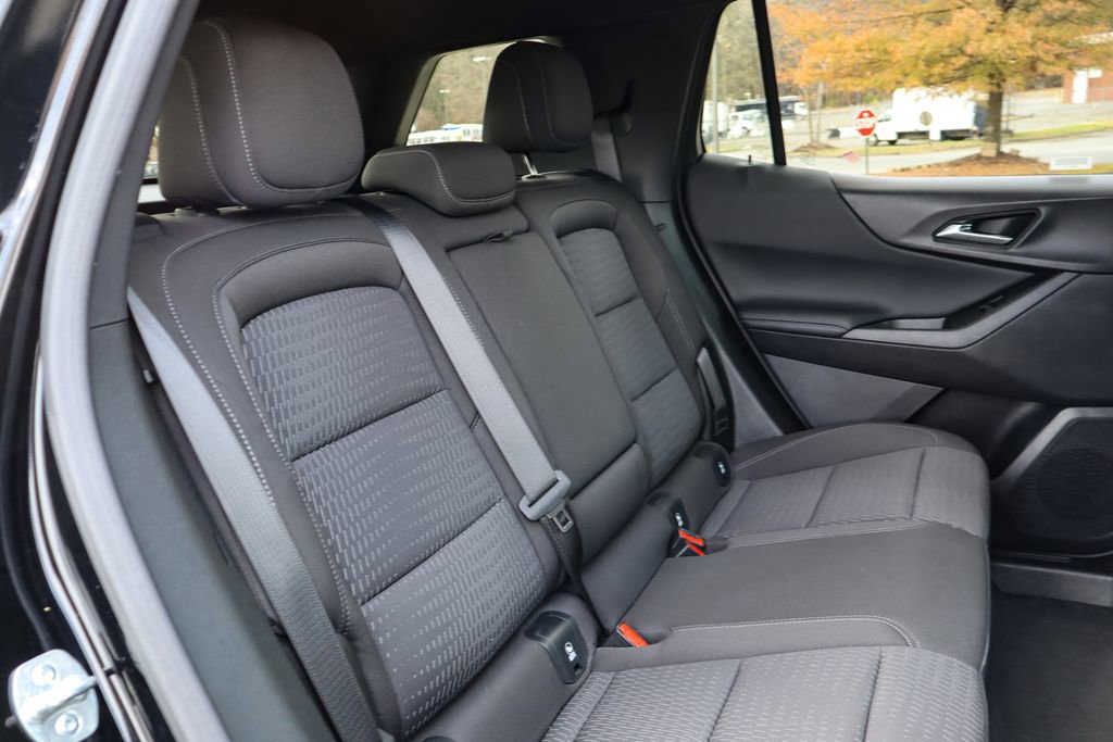 Used 2025 Chevrolet Equinox LT image 15