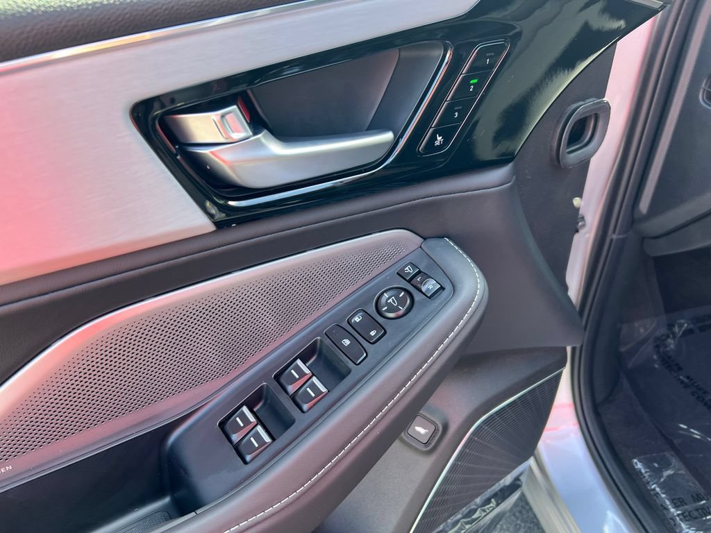 Certified 2026 Acura MDX FWD w/ Technology Package image 13