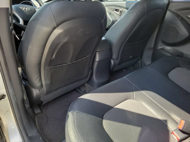 Used 2011 Hyundai Tucson GLS AWD/4WD image 9
