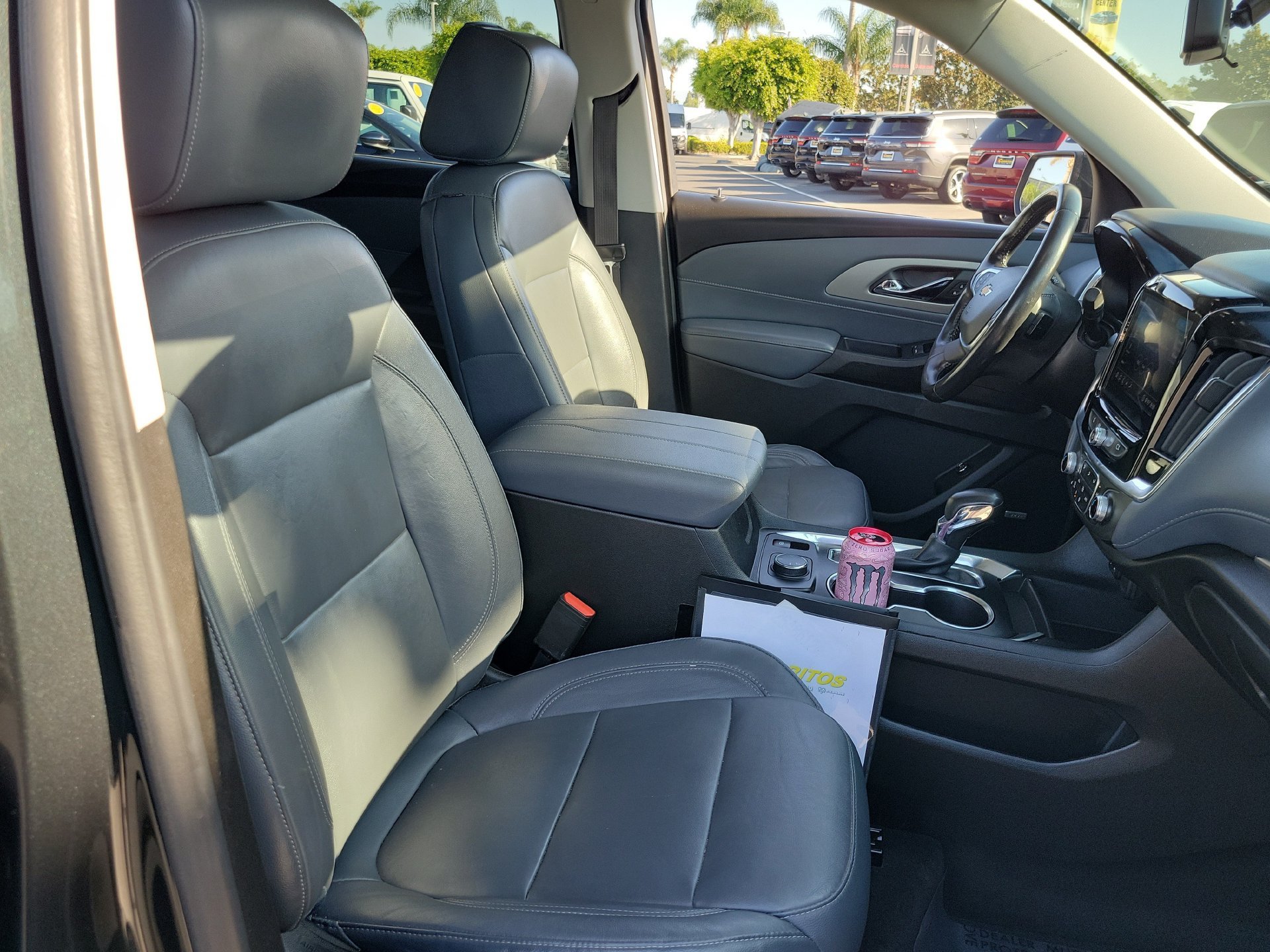 Used 2021 Chevrolet Traverse LT w/ LT Premium Package AWD/4WD image 20