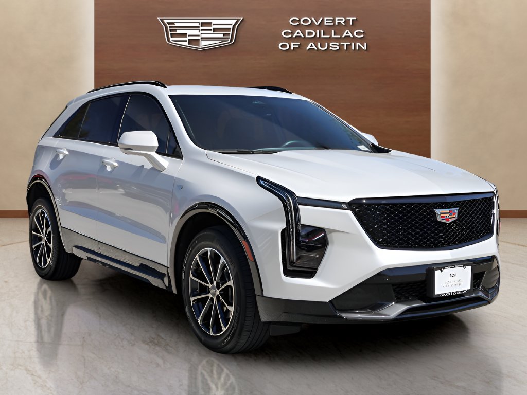 Certified 2025 Cadillac XT4 Sport FWD image 6