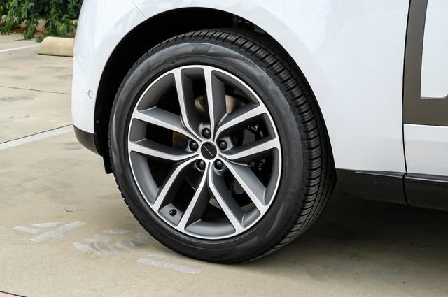 New 2026 Land Rover Range Rover SE AWD/4WD image 69