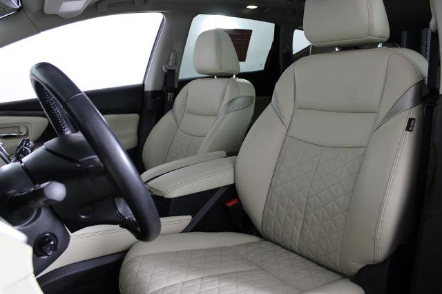 Certified 2024 Nissan Murano Platinum w/ Cargo Package FWD image 20