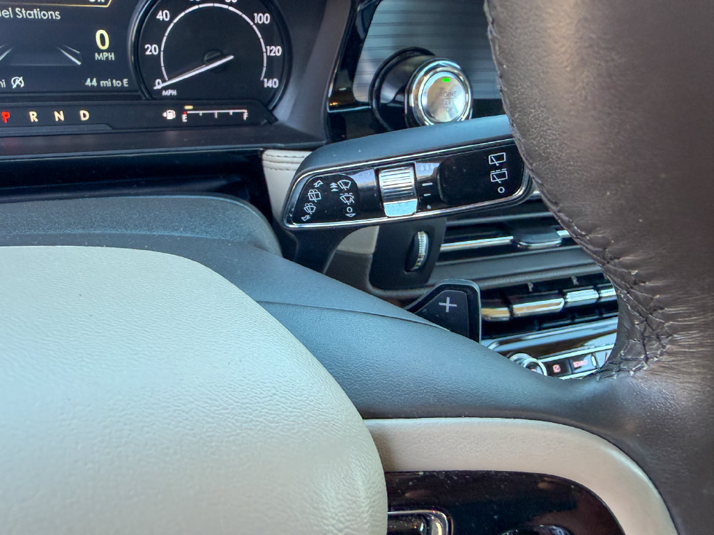 Used 2021 Lincoln Corsair FWD w/ Premium Package image 19