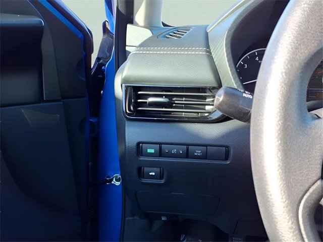 Used 2023 Nissan Sentra SV image 18