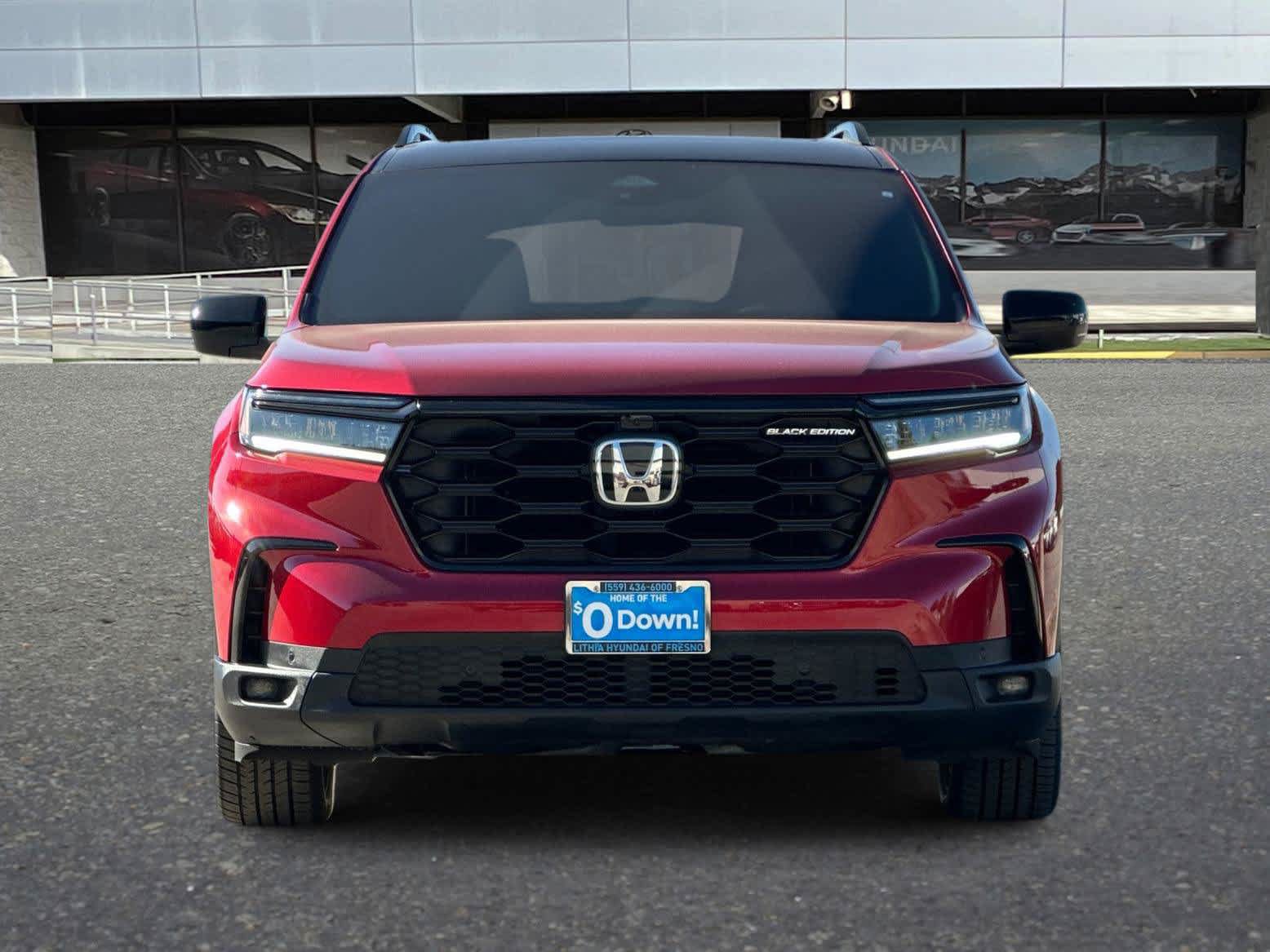 Used 2025 Honda Pilot Black Edition image 11
