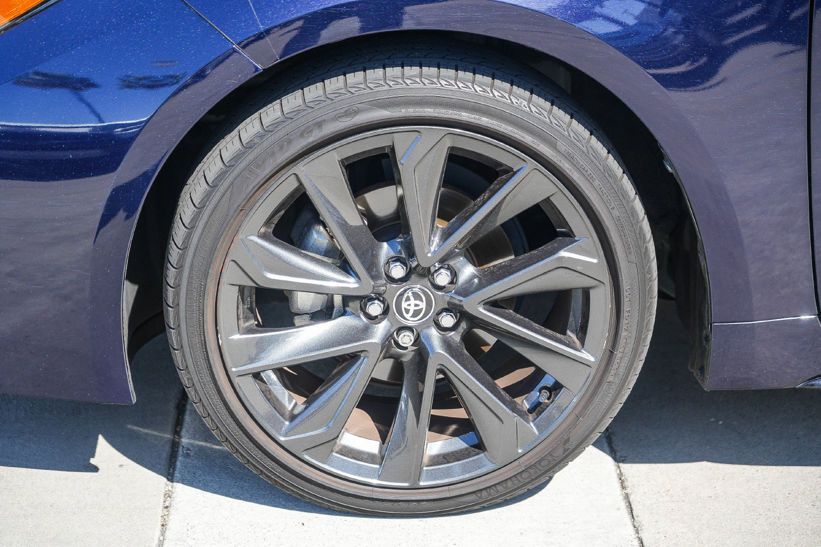 Certified 2024 Toyota Corolla SE w/ SE Premium Package FWD image 11