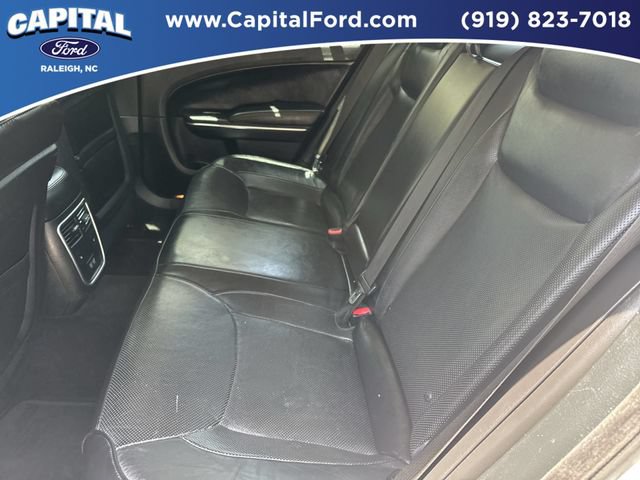 Used 2018 Chrysler 300 Limited w/ Safetytec Plus Group AWD/4WD image 18
