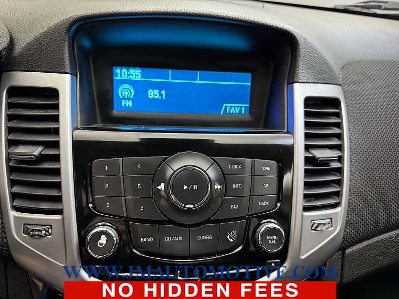 Used 2015 Chevrolet Cruze LT FWD image 22