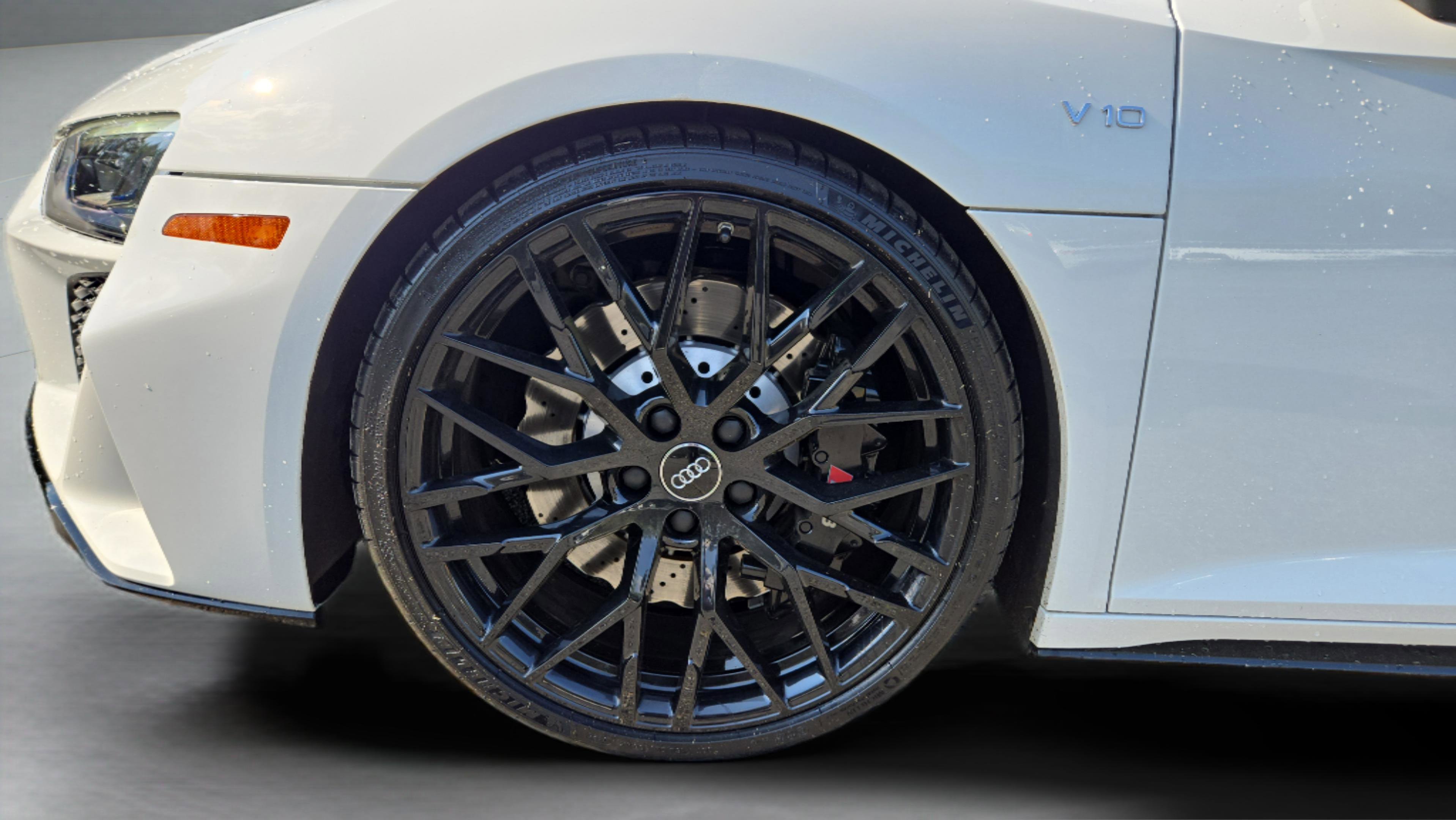 Used 2020 Audi R8 V10 image 30