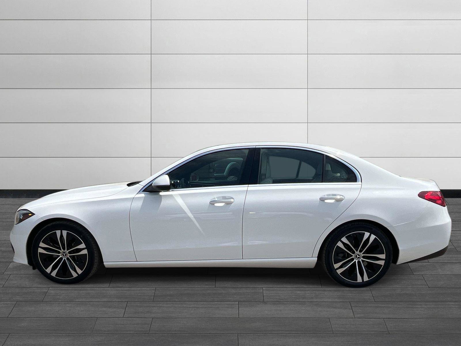 Used 2022 Mercedes-Benz C 300 Sedan image 6