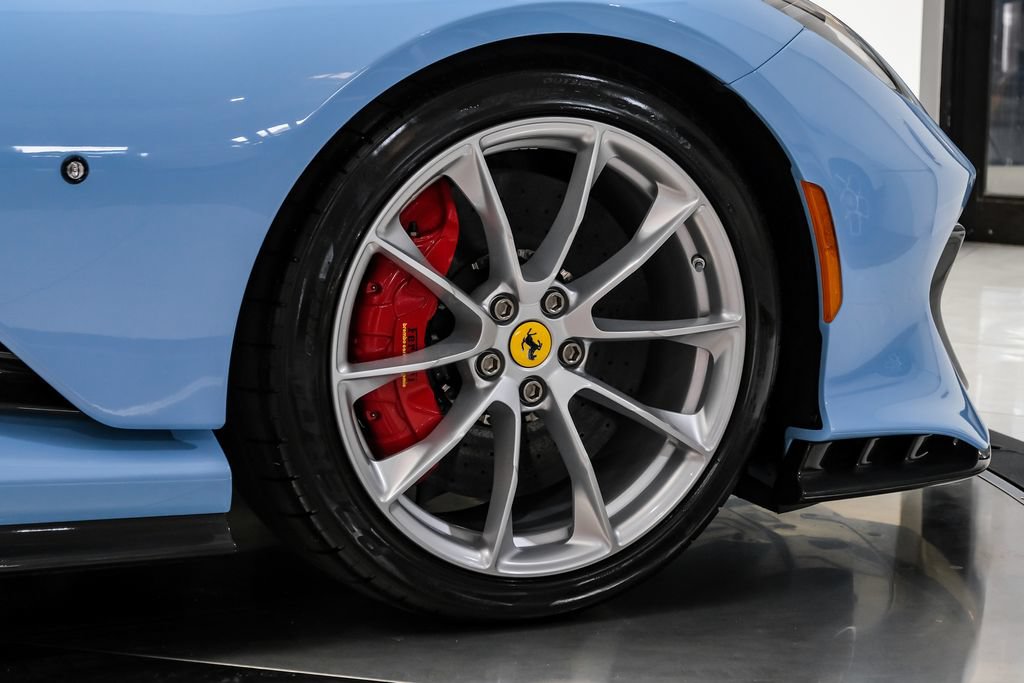 Used 2023 Ferrari 812 Competizione RWD image 61