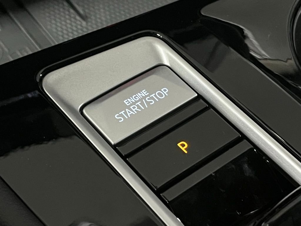 New 2026 Volkswagen Atlas Peak Edition AWD/4WD image 17