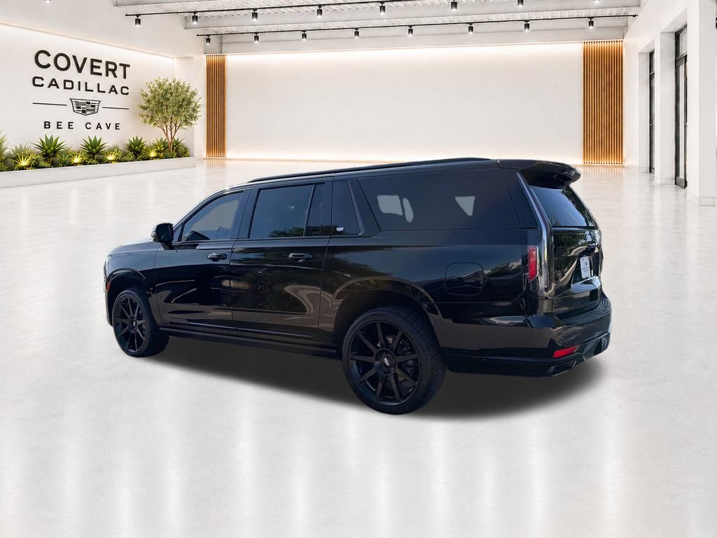 Used 2022 Cadillac Escalade ESV Sport w/ Touring Package AWD/4WD image 7