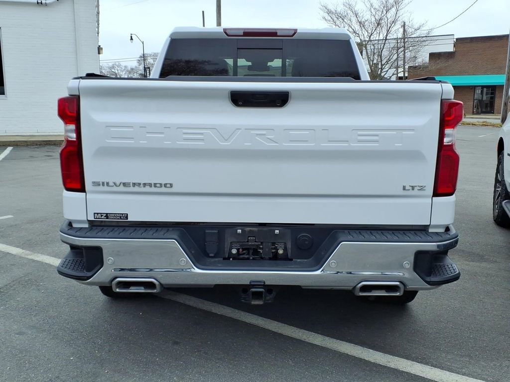 Used 2022 Chevrolet Silverado 1500 LTZ w/ LTZ Premium Package image 6