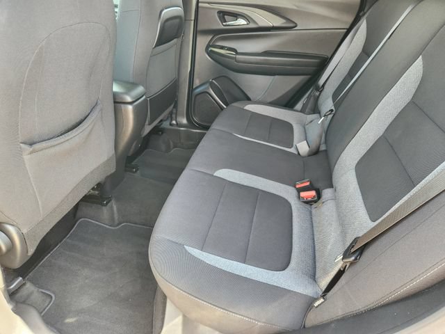 Used 2025 Chevrolet TrailBlazer LT AWD/4WD image 30