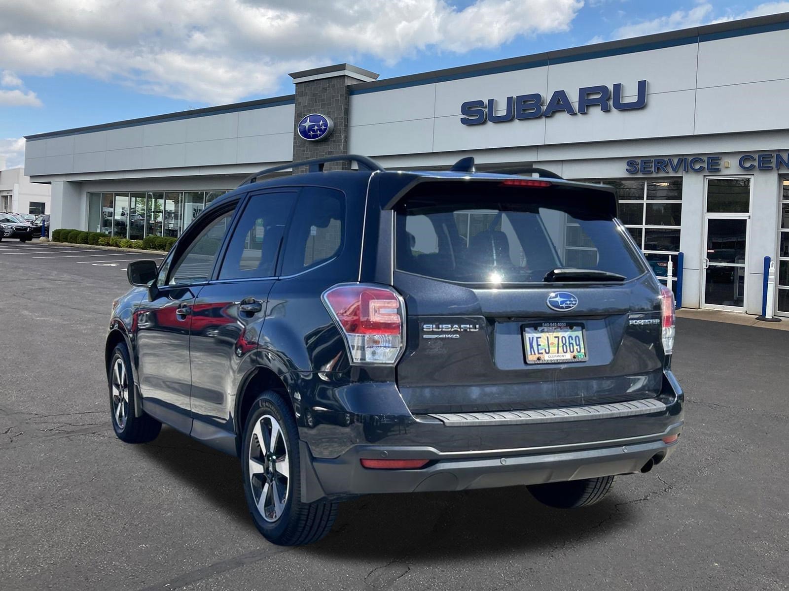 Used 2018 Subaru Forester 2.5i Limited AWD/4WD image 5