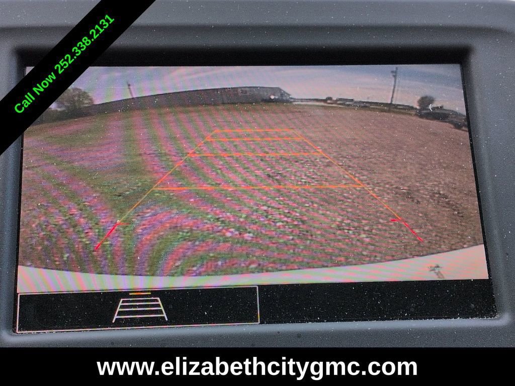 Used 2023 Chevrolet Equinox LT image 28