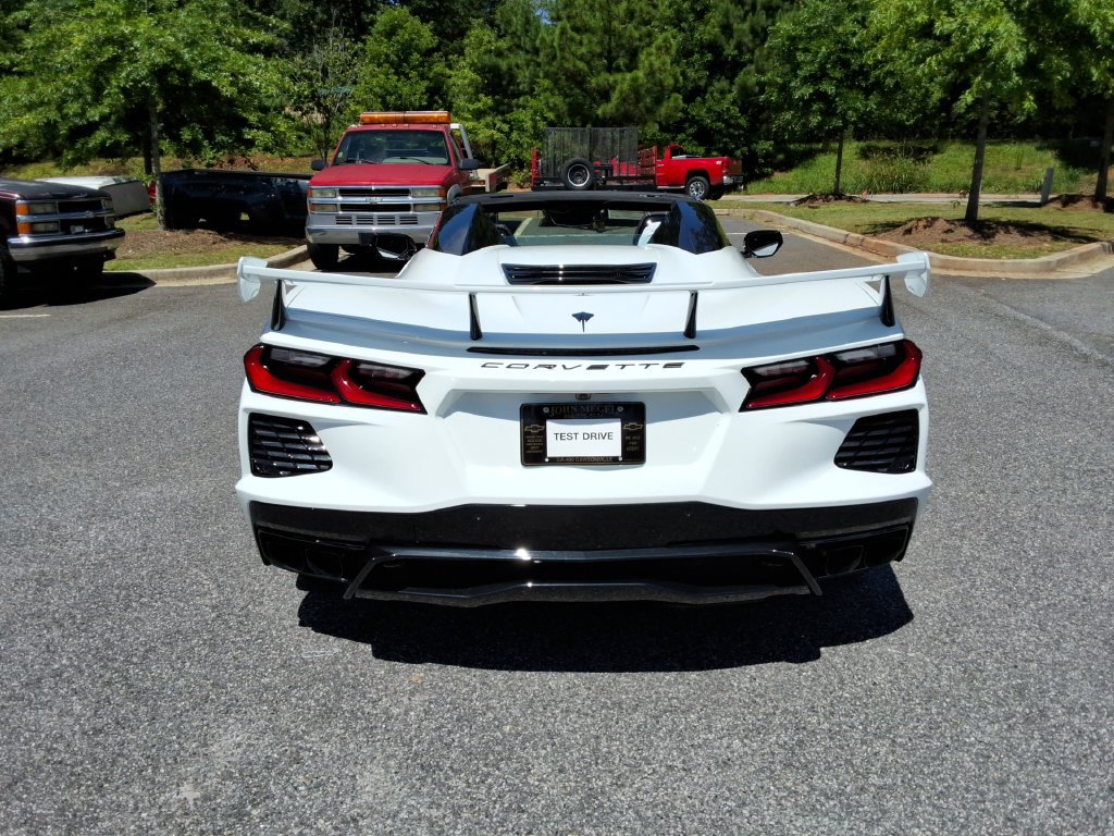 New 2027 Chevrolet Corvette Stingray Convertible w/ Z51 Performance Package RWD image 6