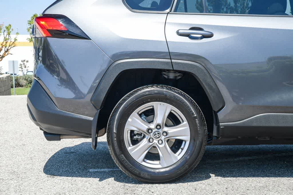 Used 2023 Toyota RAV4 XLE w/ Convenience Package FWD image 10