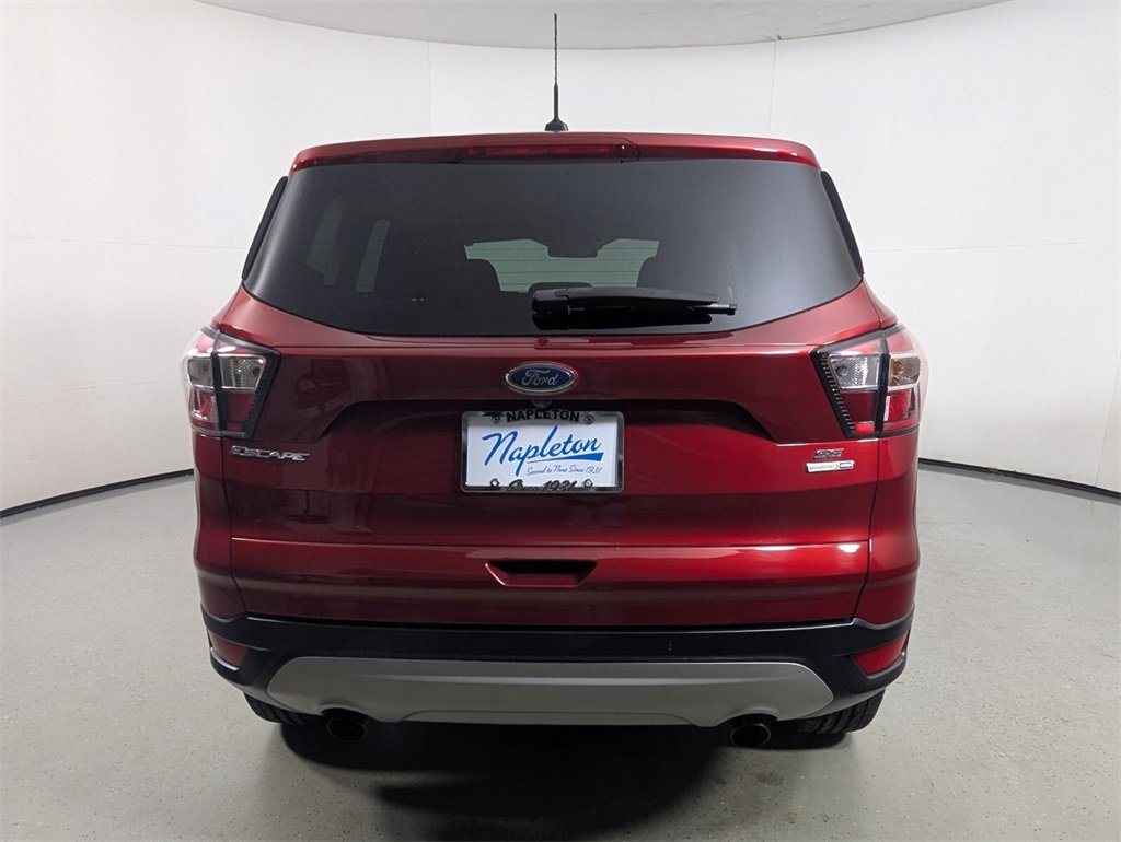 Used 2017 Ford Escape SE w/ SE Cold Weather Package image 6
