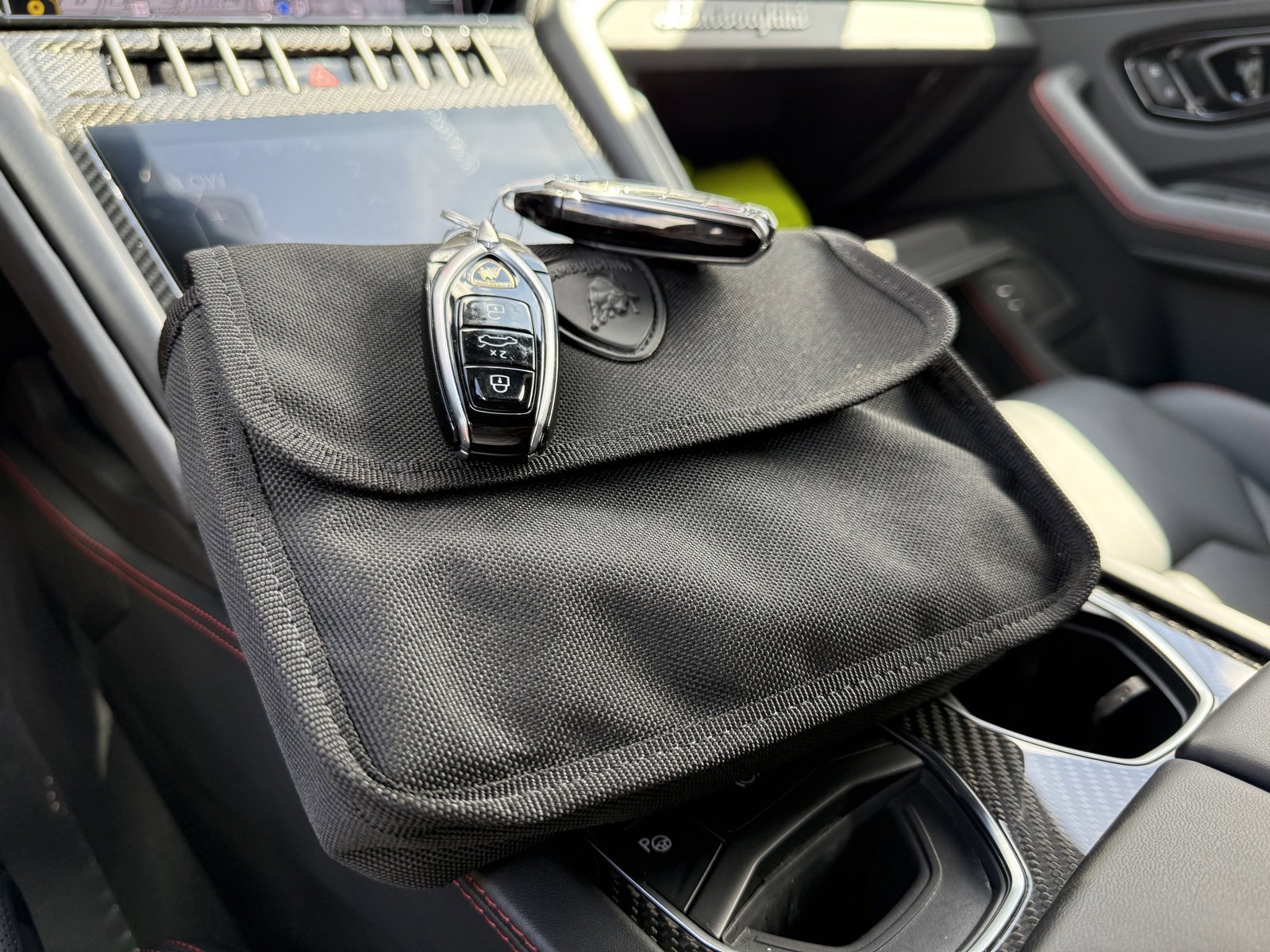 Used 2023 Lamborghini Urus S image 36