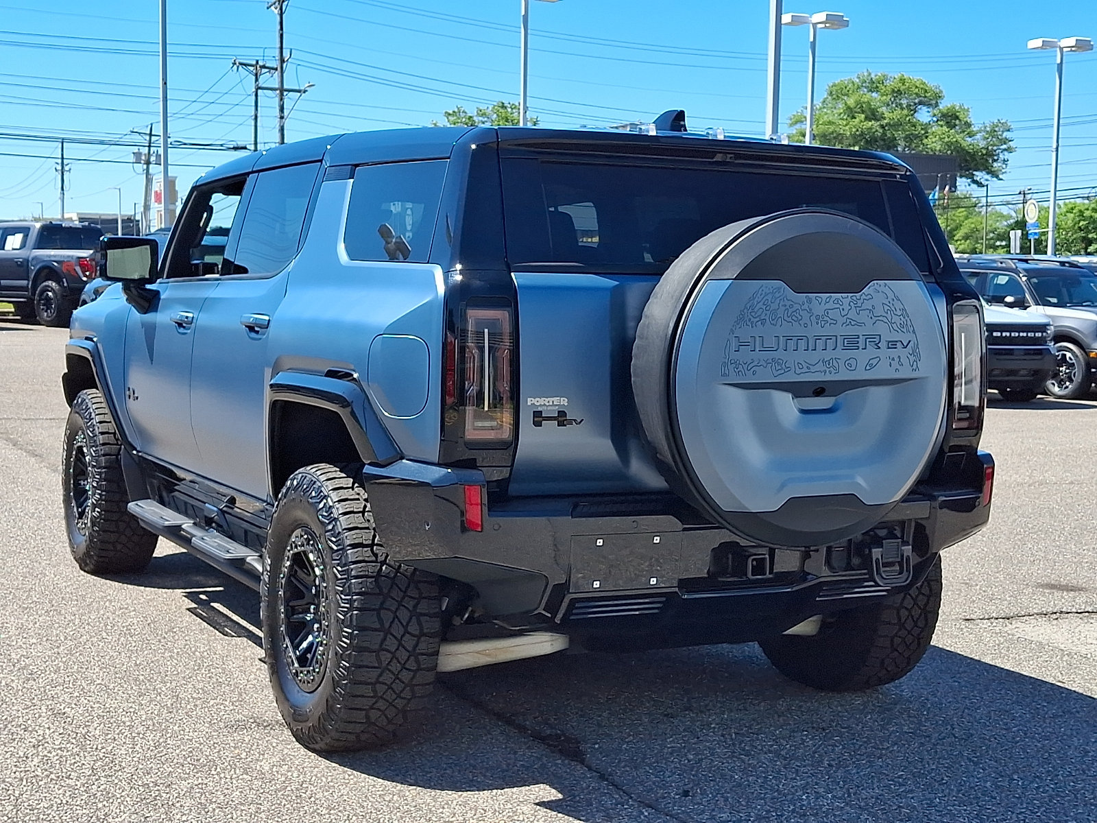 Used 2024 GMC Hummer EV 3X w/ Omega Edition AWD/4WD image 8