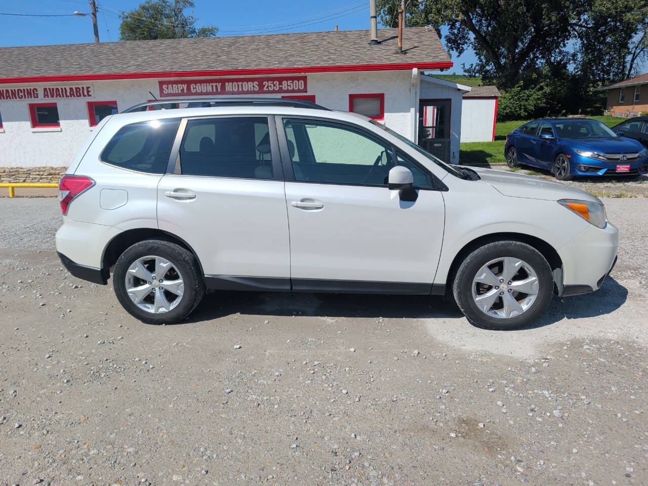 Used 2014 Subaru Forester 2.5i Premium w/ Popular Package #1 AWD/4WD image 2