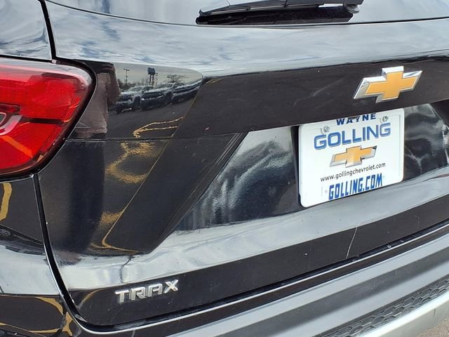 Used 2025 Chevrolet Trax LT image 22