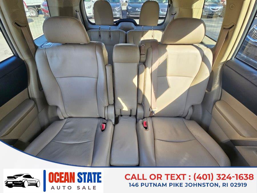 Used 2012 Toyota Highlander SE w/ Tow Pkg AWD/4WD image 16
