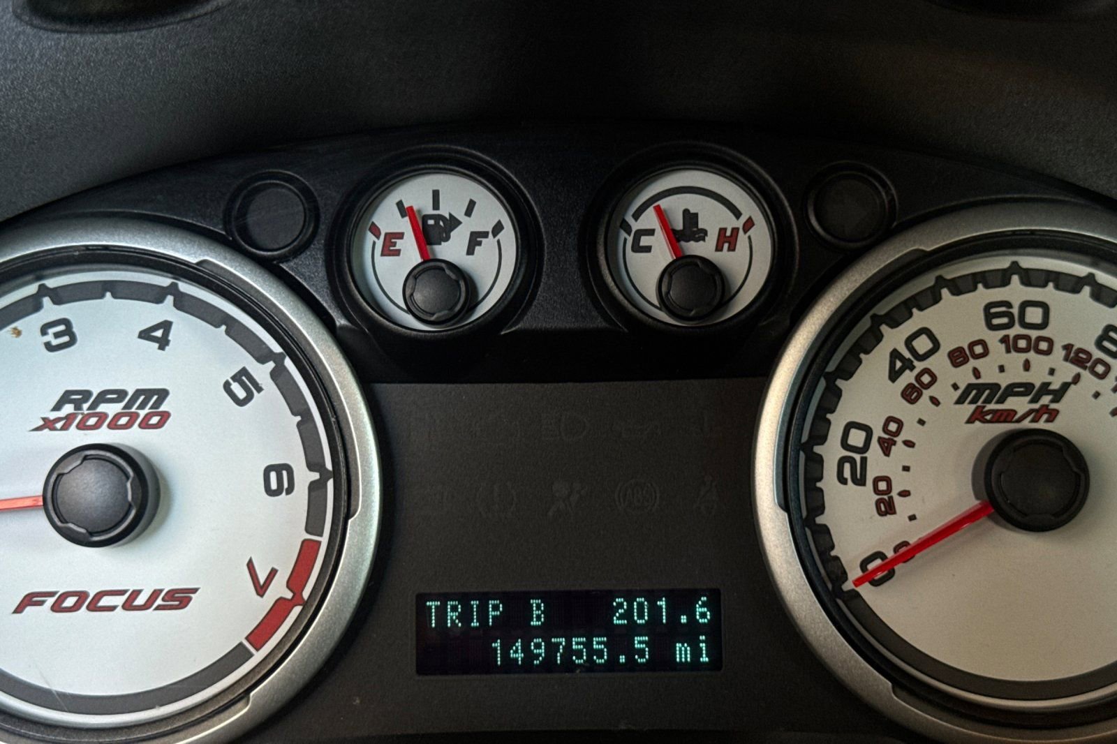 Used 2010 Ford Focus SEL FWD image 10