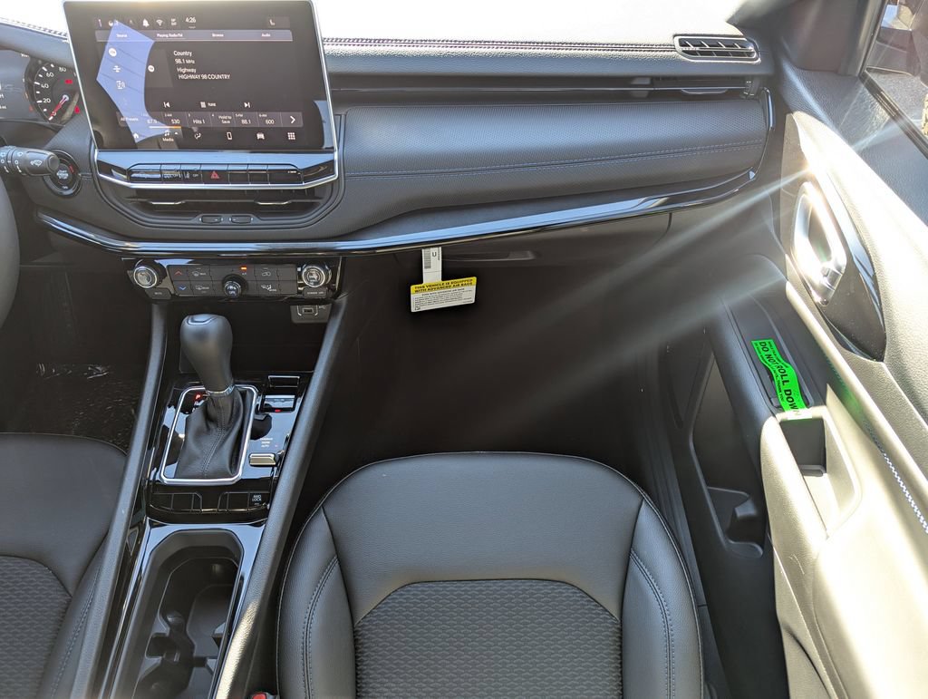 New 2026 Jeep Compass Latitude AWD/4WD image 16