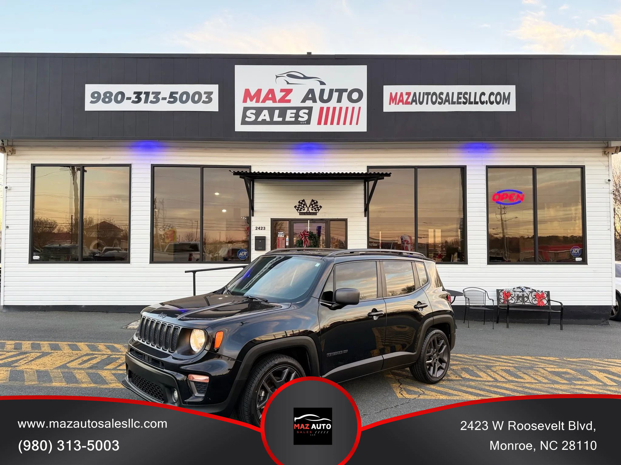 Used 2021 Jeep Renegade Latitude image 1