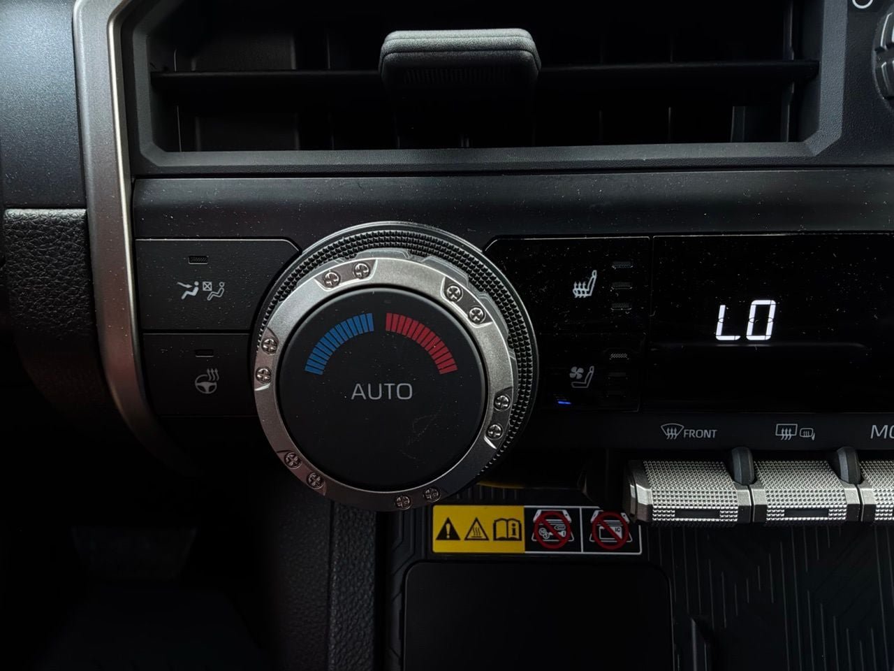 Used 2025 Toyota 4Runner TRD Off-Road Premium w/ Tow Technology Package AWD/4WD image 31