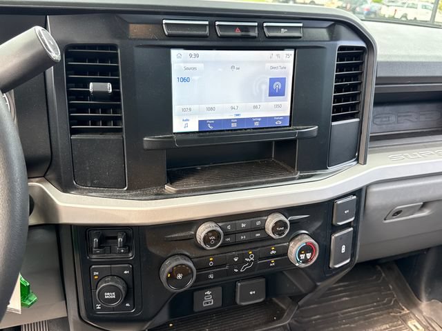 Used 2023 Ford F350 XL w/ Snow Plow Prep Package AWD/4WD image 30