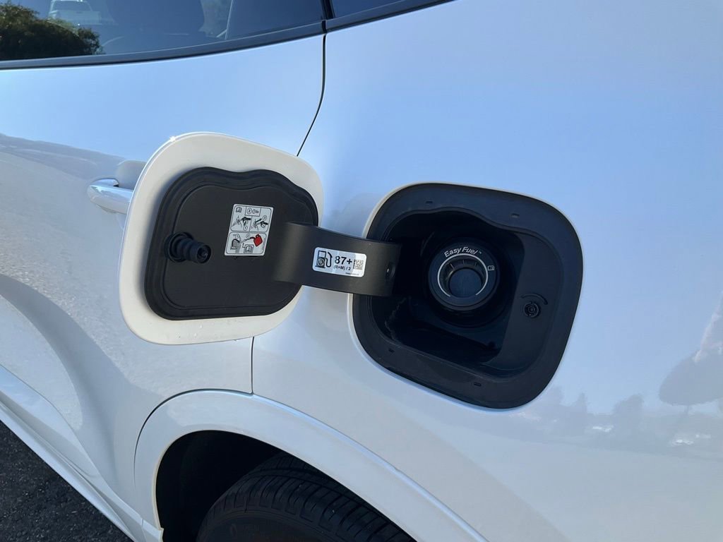 Used 2024 Ford Escape ST-Line Select w/ Tech Pack #1 image 25