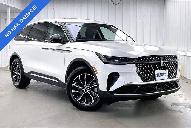 Used 2025 Lincoln Nautilus Premier w/ Equipment Group 102A AWD/4WD image 1