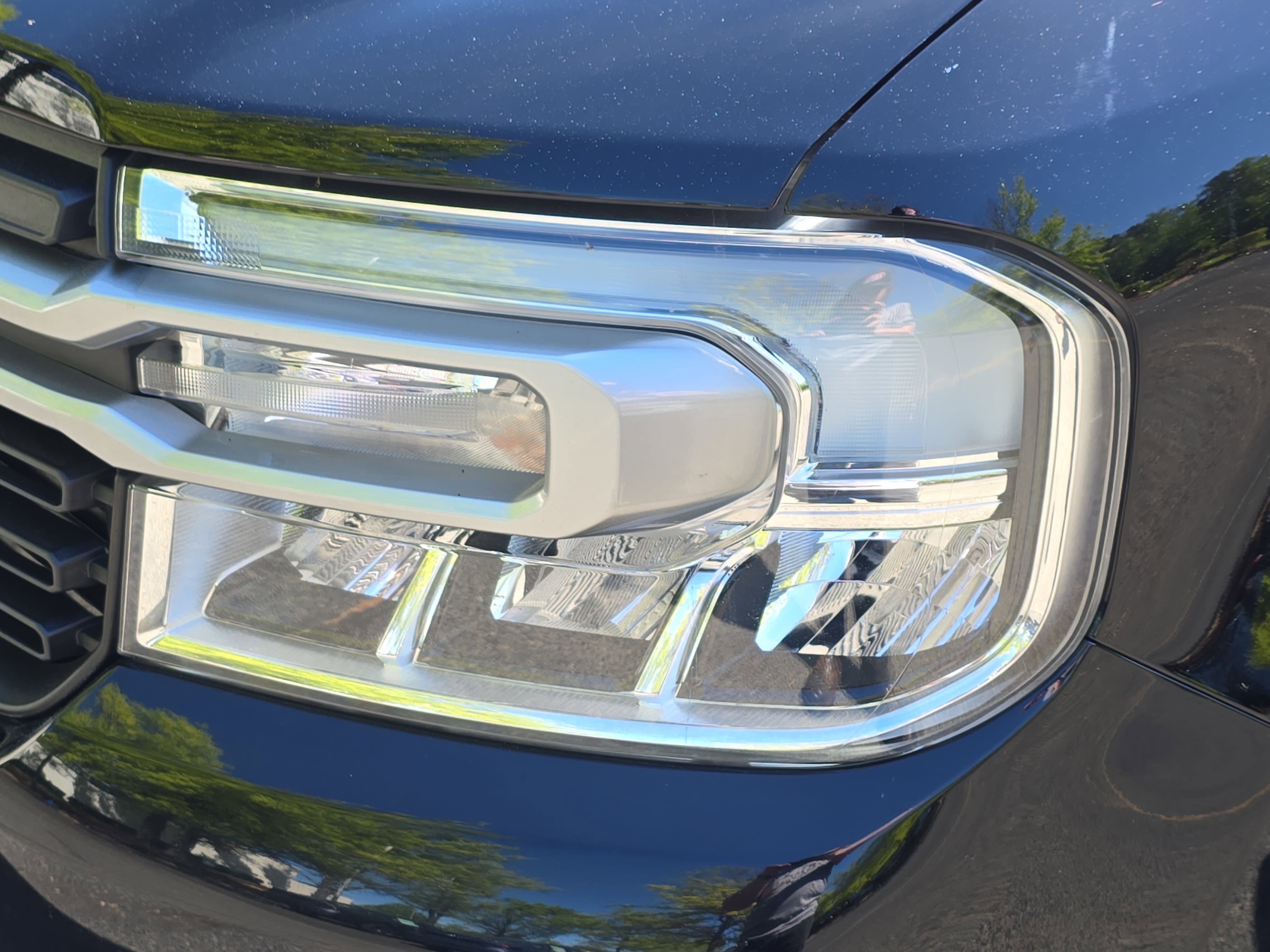 Used 2023 Ford Maverick Lariat FWD image 28