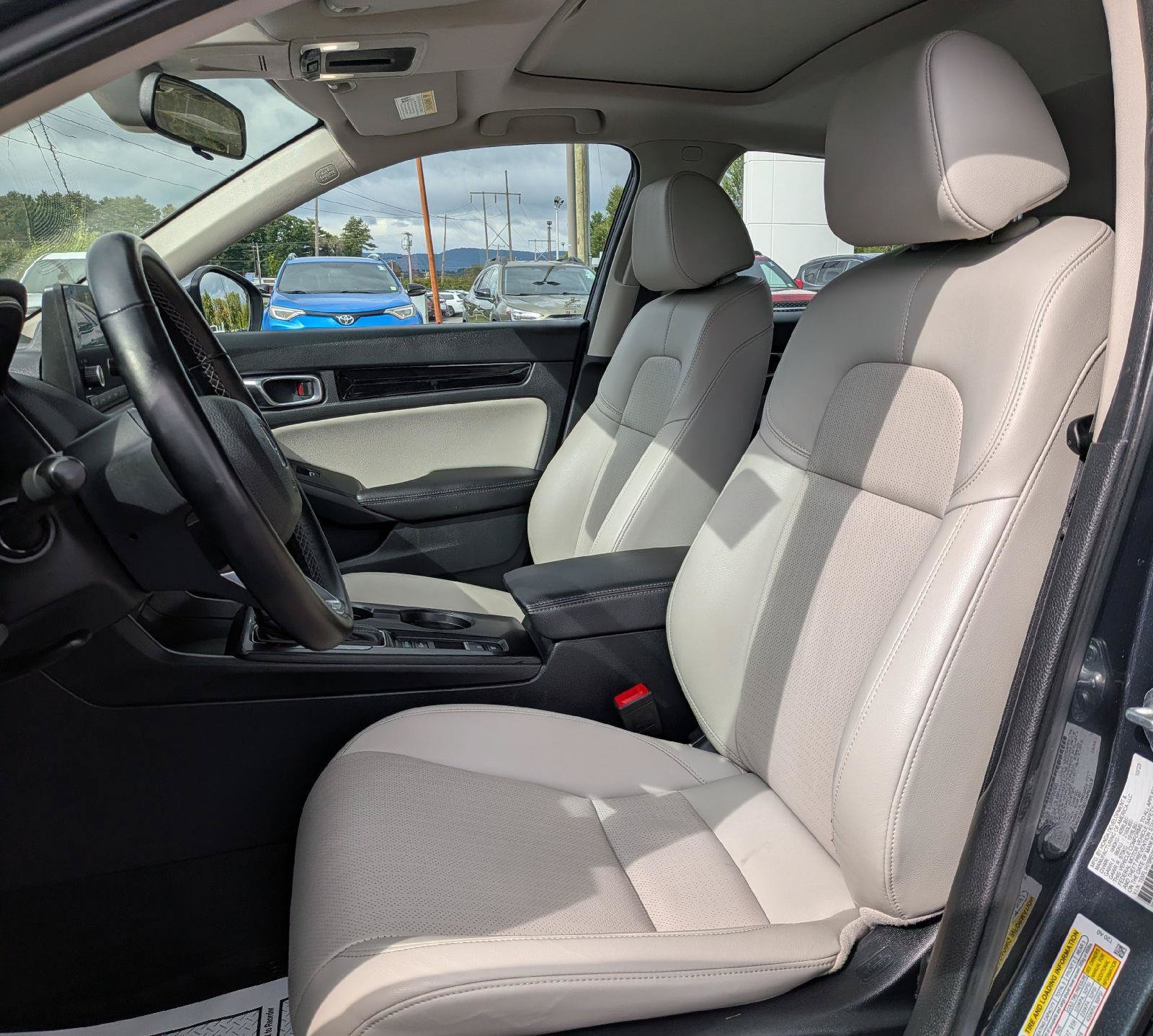 Used 2024 Honda Civic EX-L image 13