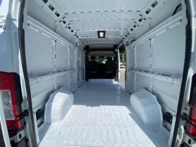 Used 2025 RAM ProMaster 3500 w/ Convenience Group FWD image 4